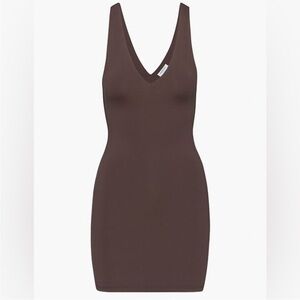 ARITZIA BABATON CONTOUR DRESS MINI